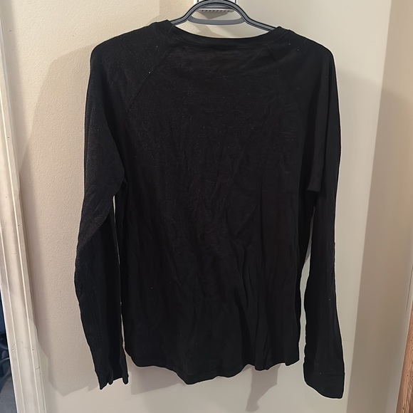 Vancouver - Pina Styles Tofino Women’s Longsleeve size S - Picture 4 of 4